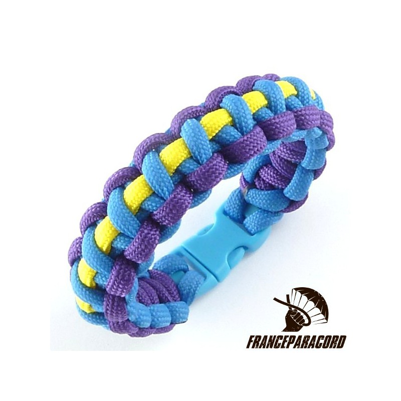 What Exactly is a Paracord Survival Bracelet  Paracord Paul Bracelets and  Military Dog Tag Gear