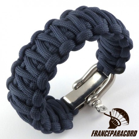 King Cobra Paracord Bracelet with Adjustable Shackle